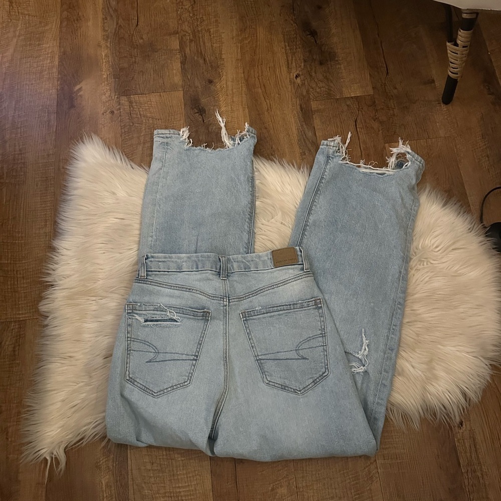 AMERICAN EAGLE Curvy Super High Rise Baggy Straight Jeans - Picture 7 of 7